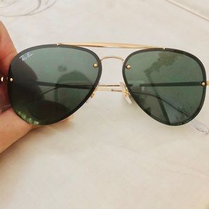 RayBan aviator sunglasses NWT